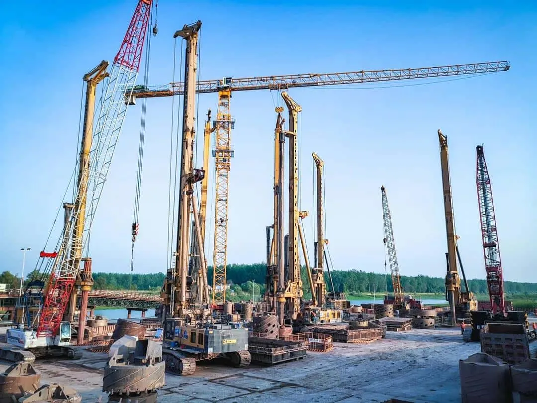 The Application of Rotary Drilling Rig in Urban Infrastructure Construction